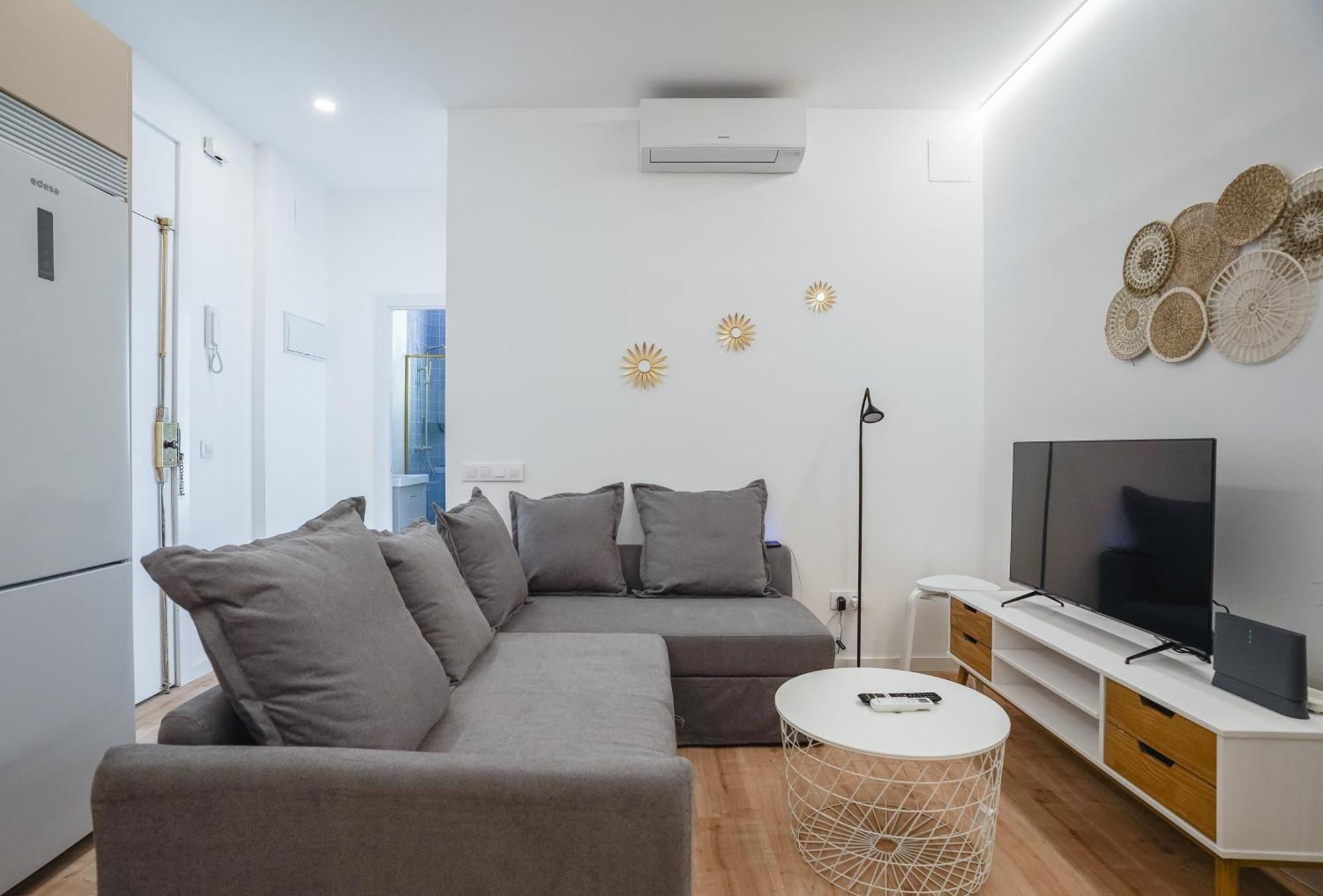 Cozy And Modern-1Bedroom 1Bathroom-Delicias มาดริด ภายนอก รูปภาพ